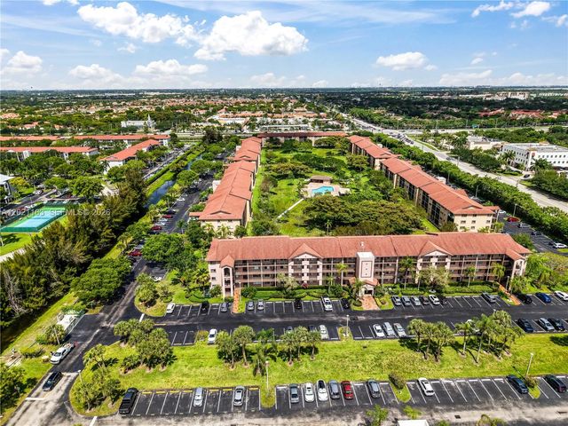 1601 SW 128th Ter 112A, Pembroke Pines, FL 33027