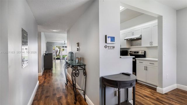 1601 SW 128th Ter 112A, Pembroke Pines, FL 33027