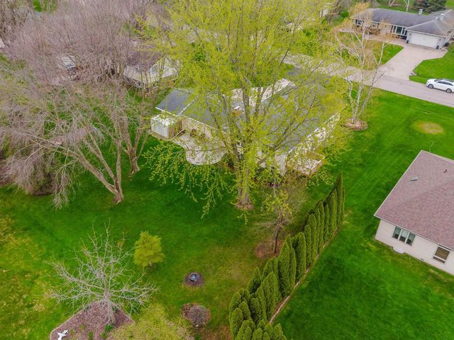 5154 VILLAGE ROAD, Butte Des Morts, WI 54927