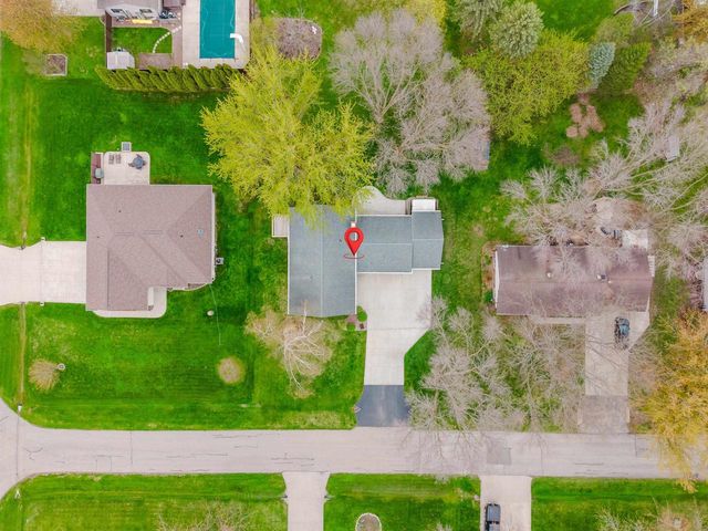 5154 VILLAGE ROAD, Butte Des Morts, WI 54927