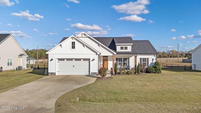 84 Wyatt Drive, Selma, NC 27576