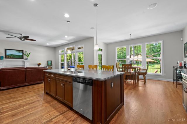 1181 Thorny Ridge Trail, Lebanon, OH 45036