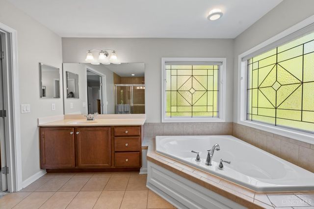 1181 Thorny Ridge Trail, Lebanon, OH 45036