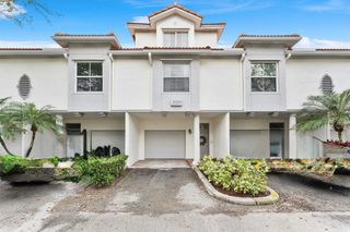 2020 Alta Meadows Lane 505, Delray Beach, FL 33444