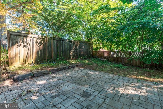 2929 OAKFORD RD, Ardmore, PA 19003