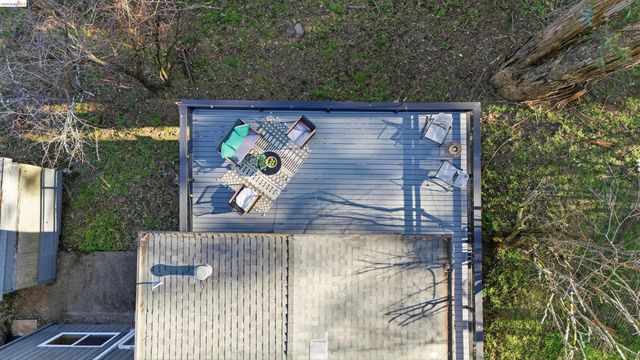 6416 Valley View Rd, Oakland, CA 94611