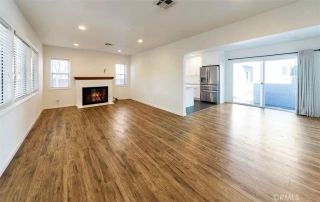 11613 Haynes Street, North Hollywood, CA 91606