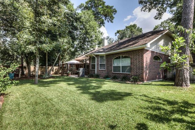 75 W Prairie Dawn Circle, The Woodlands, TX 77385