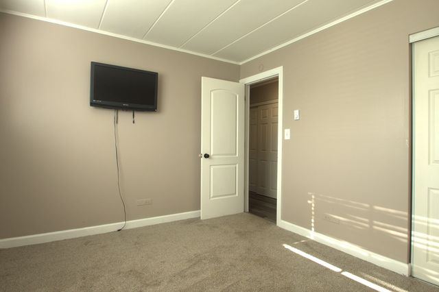 4755 W 101st Street 101, Oak Lawn, IL 60453