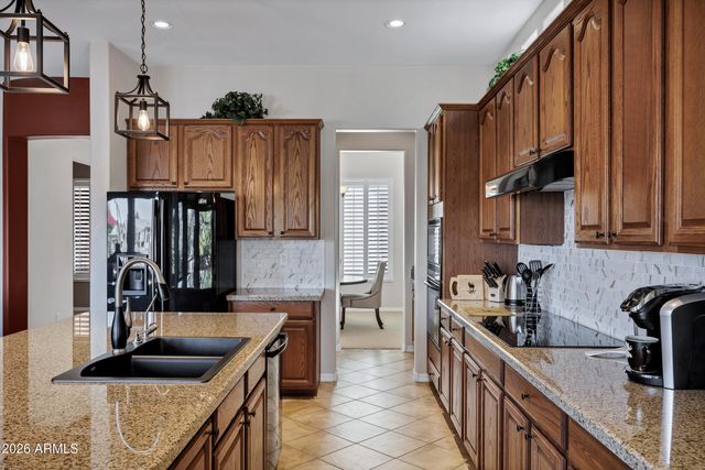 42504 W MALLARD Lane, Maricopa, AZ 85138