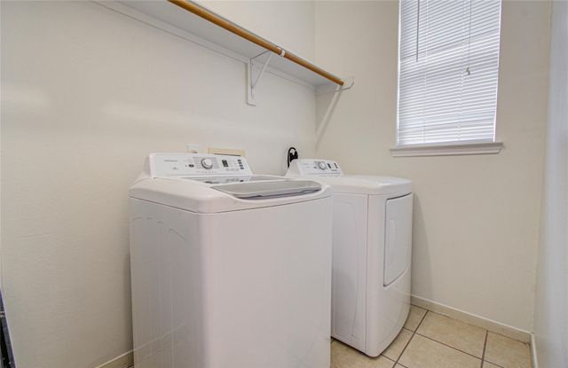 24135 Pinecreek Point, Spring, TX 77373