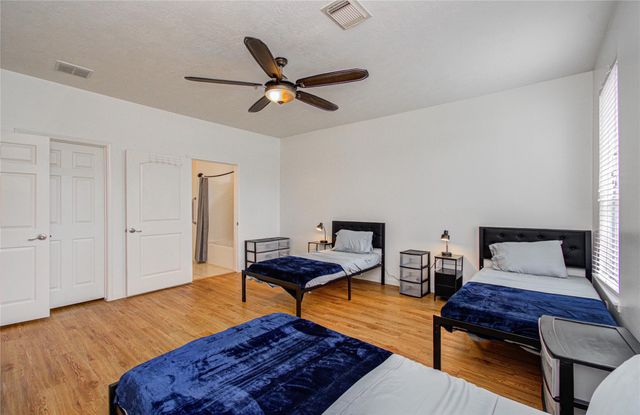 24135 Pinecreek Point, Spring, TX 77373