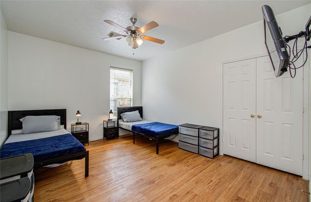 24135 Pinecreek Point, Spring, TX 77373