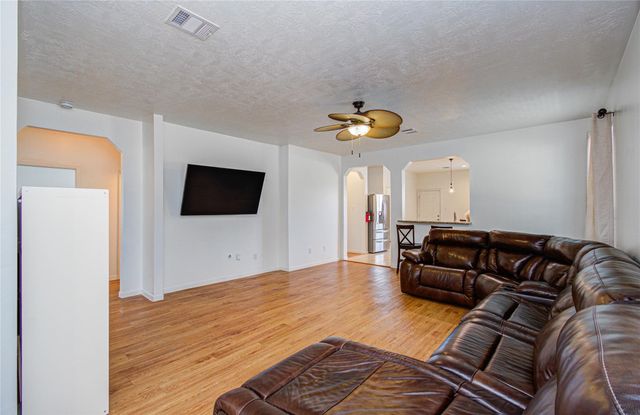 24135 Pinecreek Point, Spring, TX 77373