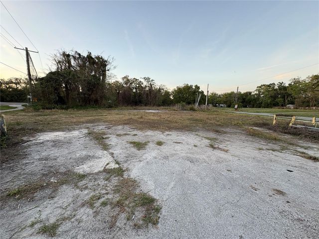 535 MAYDELL DRIVE, Tampa, FL 33619