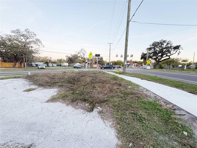 535 MAYDELL DRIVE, Tampa, FL 33619