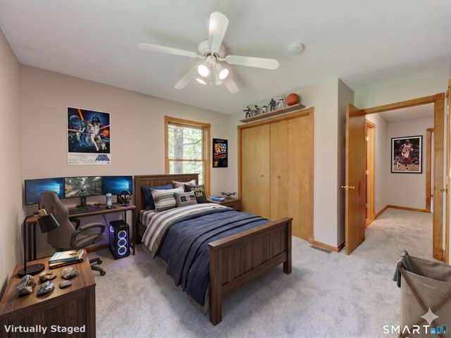 123 Round Hill Road, Middletown, CT 06457