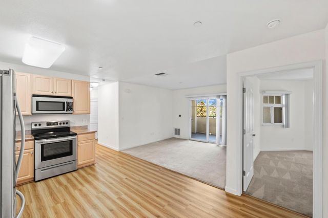 3128 Loma Verde Drive 312, San Jose, CA 95117