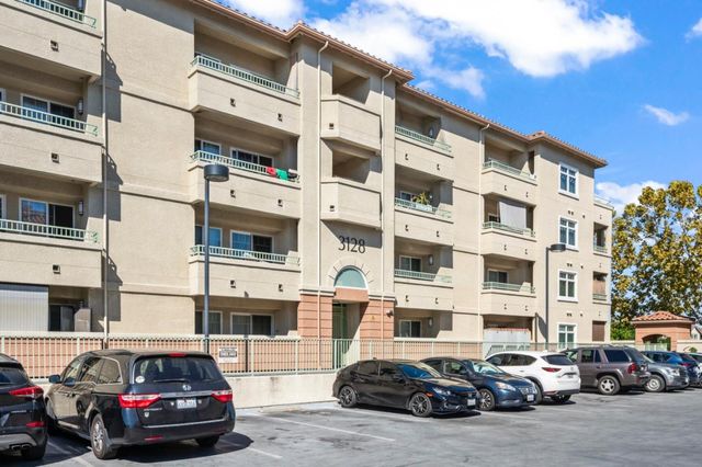 3128 Loma Verde Drive 312, San Jose, CA 95117