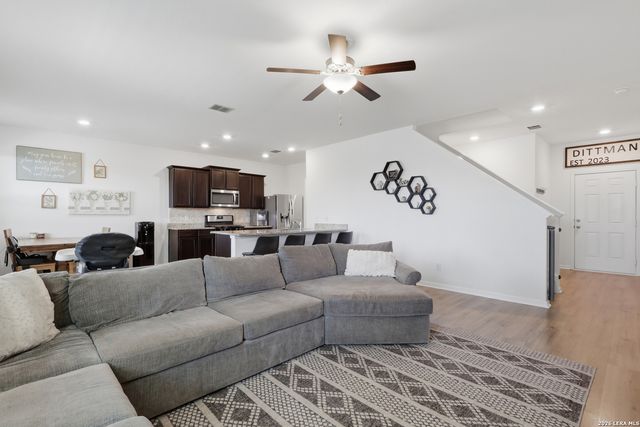 4167 Trail De Paris, New Braunfels, TX 78132