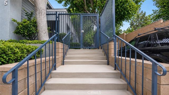 9925 Variel Avenue 26, Chatsworth, CA 91311