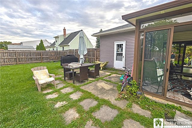 62 Raymond Avenue, Cheektowaga, NY 14227