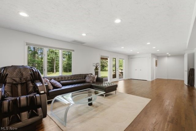 100 Basswood Lane, Moreland Hills, OH 44022