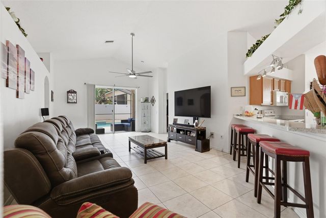 12818 LAKE VISTA DRIVE, Gibsonton, FL 33534