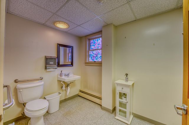 134 Cottage Street, Littleton, NH 03561