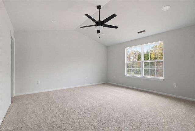 141 Hickory Creek Court, Winston-salem, NC 27107