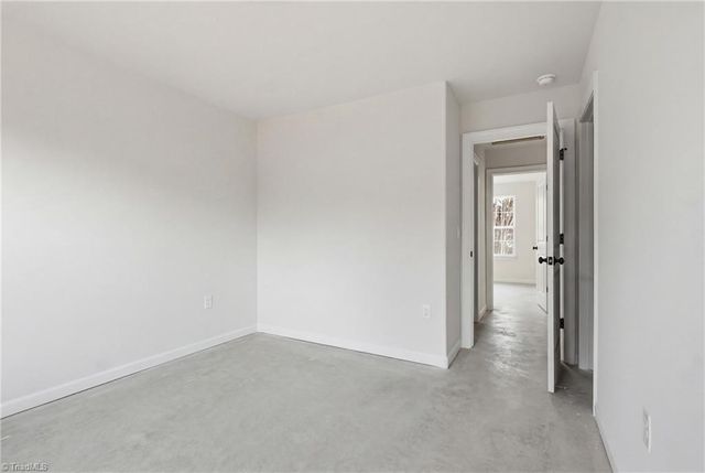 141 Hickory Creek Court, Winston-salem, NC 27107