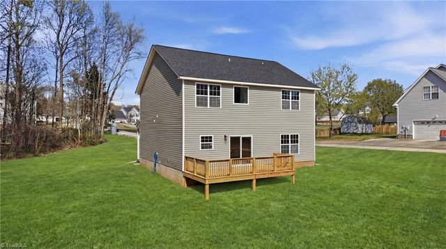 141 Hickory Creek Court, Winston-salem, NC 27107