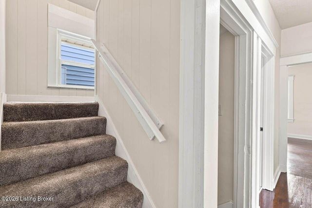 719 Camden Ave, Louisville, KY 40215