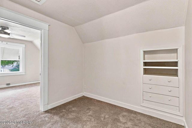 719 Camden Ave, Louisville, KY 40215