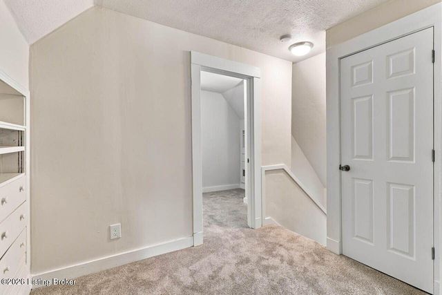 719 Camden Ave, Louisville, KY 40215