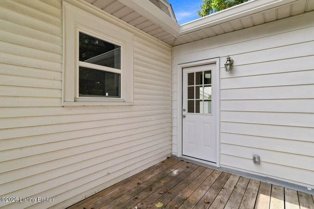 719 Camden Ave, Louisville, KY 40215