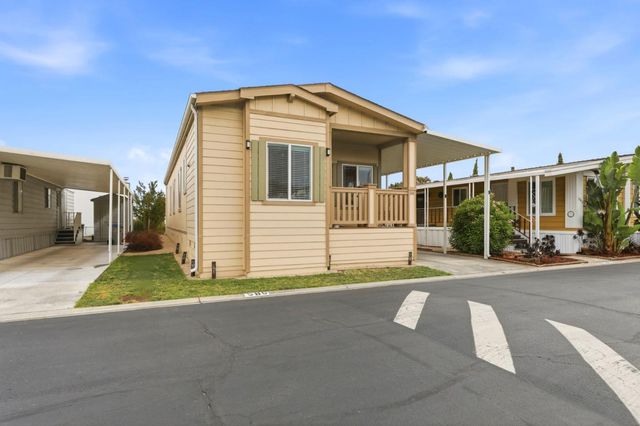 633 Shadow Creek Drive 586, San Jose, CA 95136