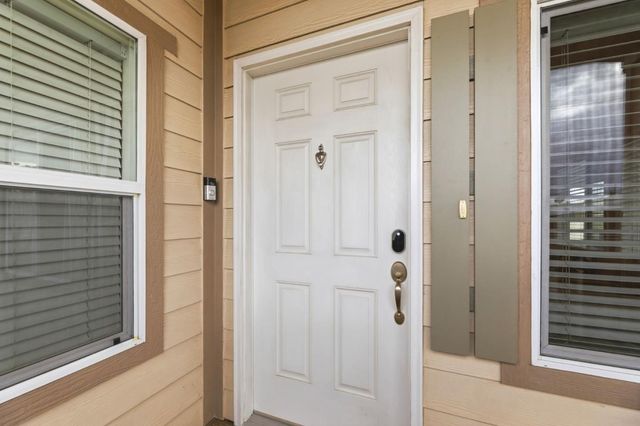 633 Shadow Creek Drive 586, San Jose, CA 95136