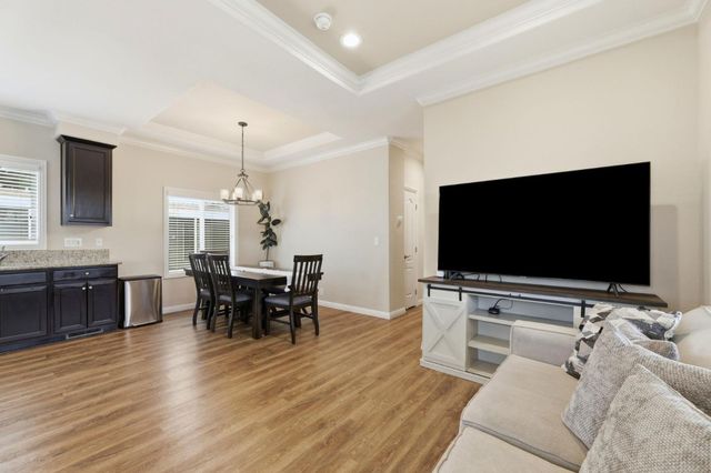 633 Shadow Creek Drive 586, San Jose, CA 95136
