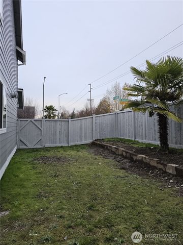 9925 S 242nd Place, Kent, WA 98030