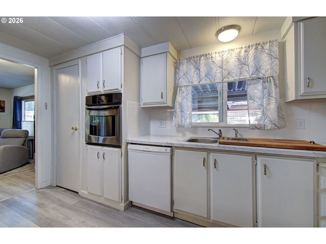 5404 Ne 121ST Ave, Vancouver, WA 98682