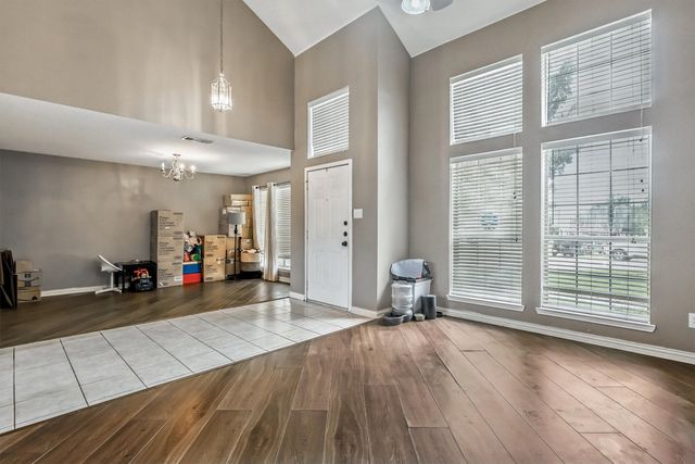 2109 Hemingway Drive, Denton, TX 76210