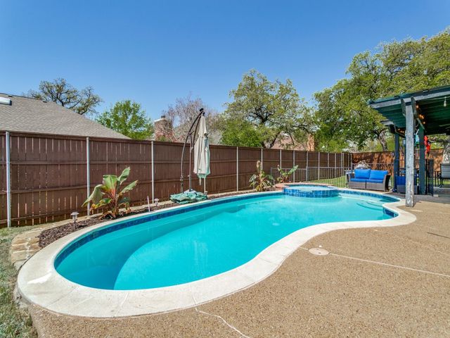 4029 Oak Grove Court, Flower Mound, TX 75028