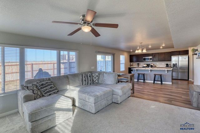 404 HENRY POTTER RD, Box Elder, SD 57719