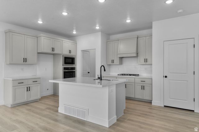 2820 W AURORA AVE, Mapleton, UT 84664