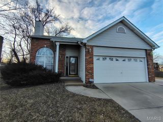 1543 Hogan Street, St Louis, MO 63106