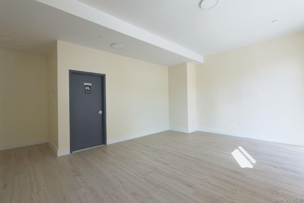 169-13 90th ave st, Jamaica, NY 11432 — photo 2