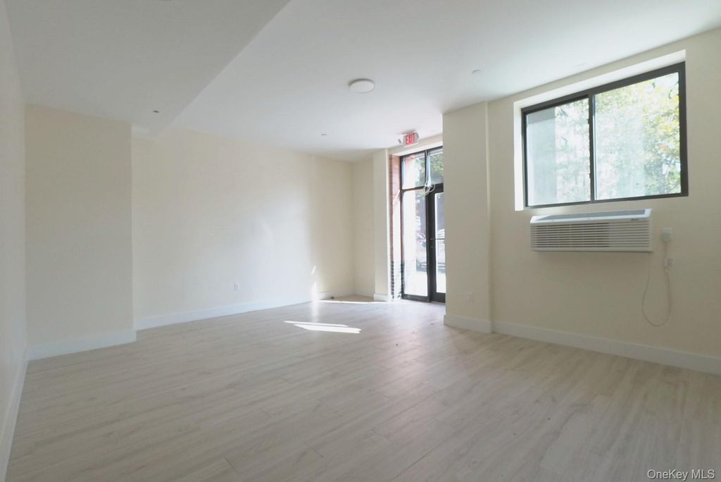 169-13 90th ave st, Jamaica, NY 11432 — photo 3