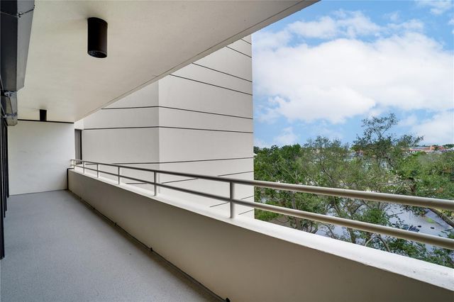 5940 PELICAN BAY PLAZA S 504, St Petersburg, FL 33707