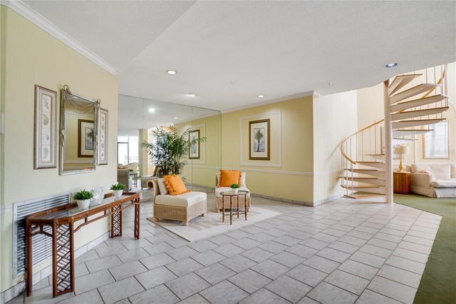 5940 PELICAN BAY PLAZA S 504, St Petersburg, FL 33707